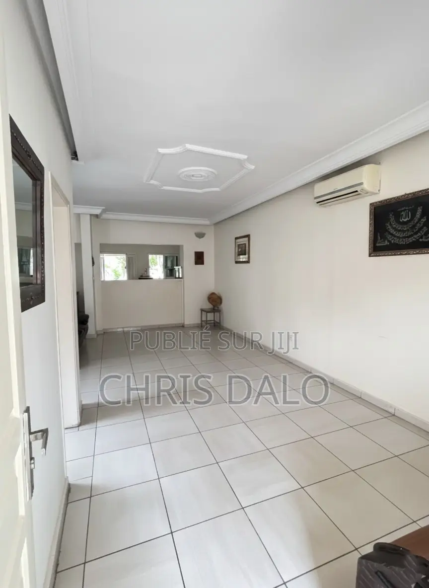 5chbre Duplex dans Roberson, Cocody à Vendre