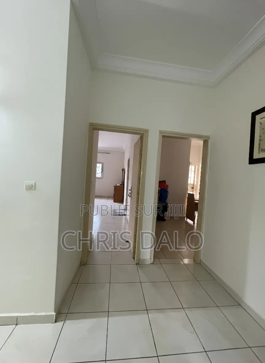 5chbre Duplex dans Roberson, Cocody à Vendre