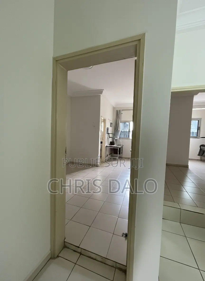 5chbre Duplex dans Roberson, Cocody à Vendre