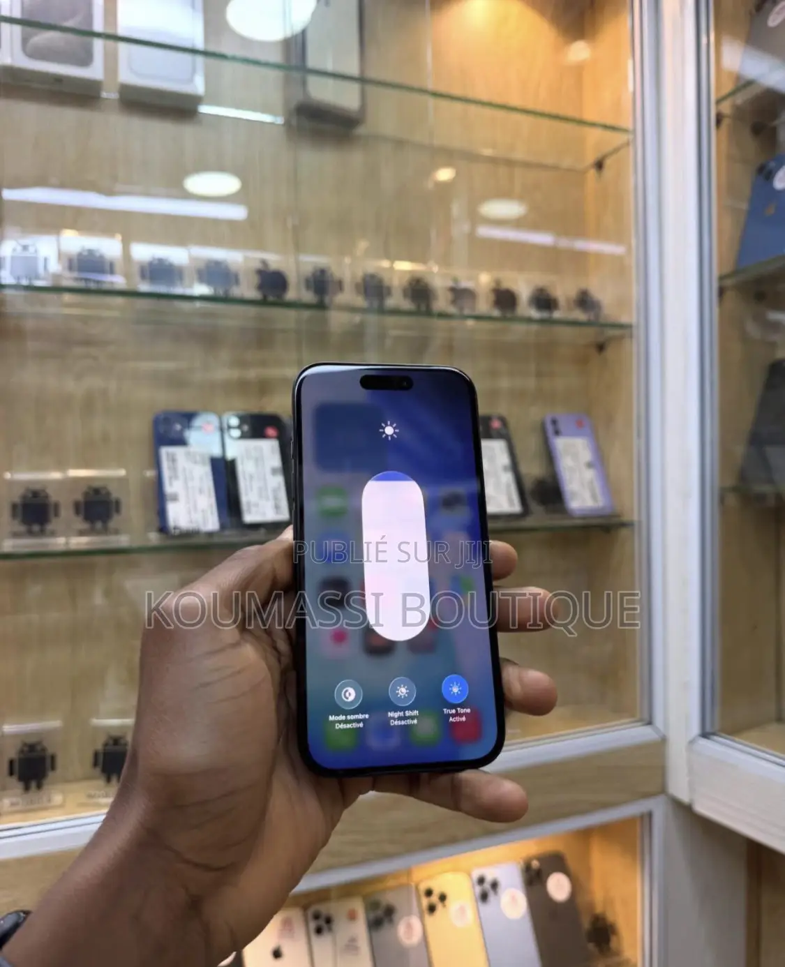 Nouveau Apple iPhone 16 512 GB Noir