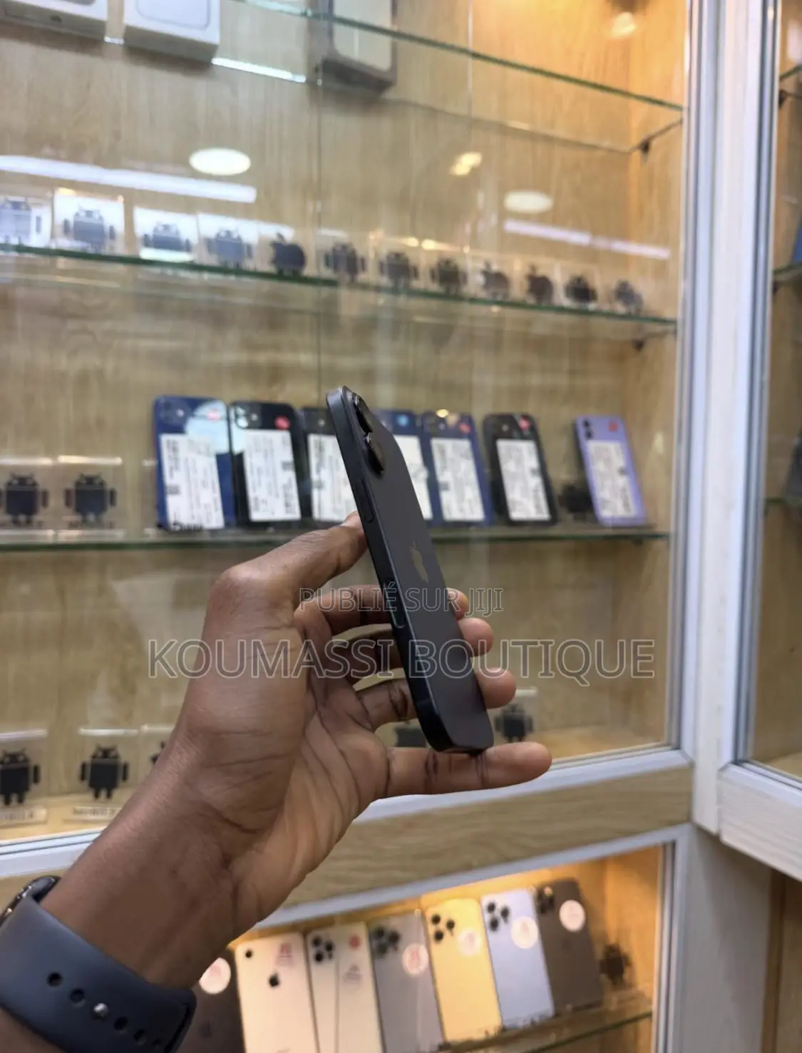 Nouveau Apple iPhone 16 512 GB Noir