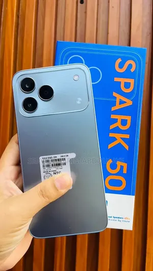 Nouveau Tecno Spark 50 128 GB Blanc