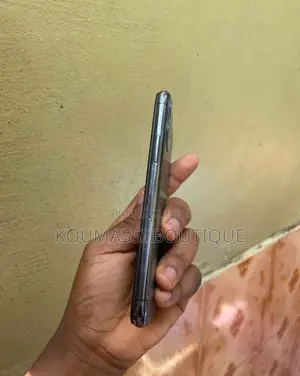 Nouveau Apple iPhone 11 Pro 256 GB Noir