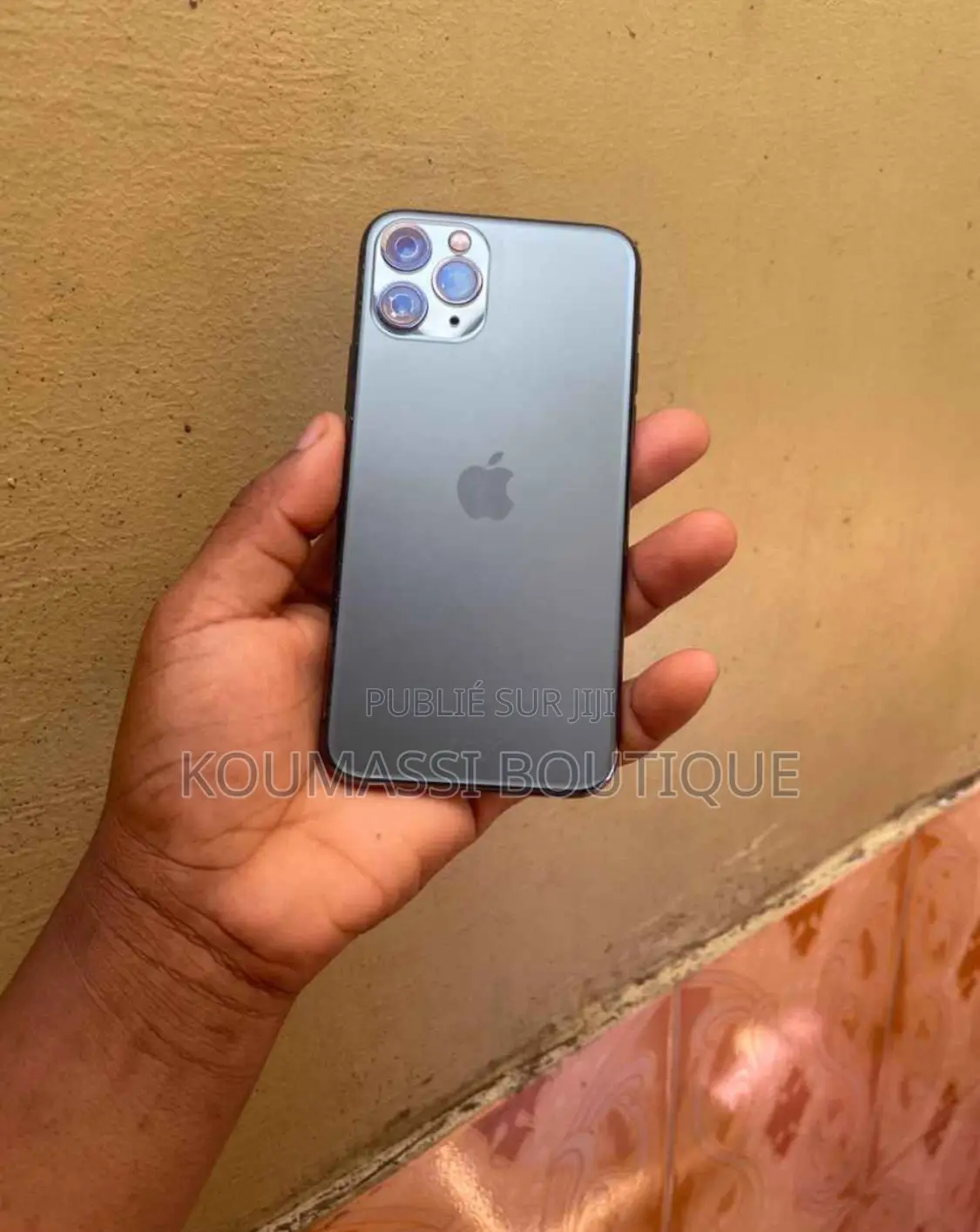 Nouveau Apple iPhone 11 Pro 256 GB Noir