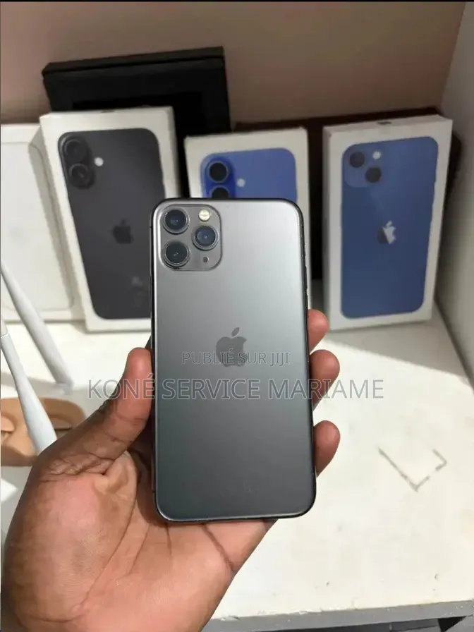 Nouveau Apple iPhone 11 128 GB Noir