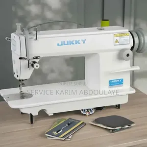 Machine À Coudre