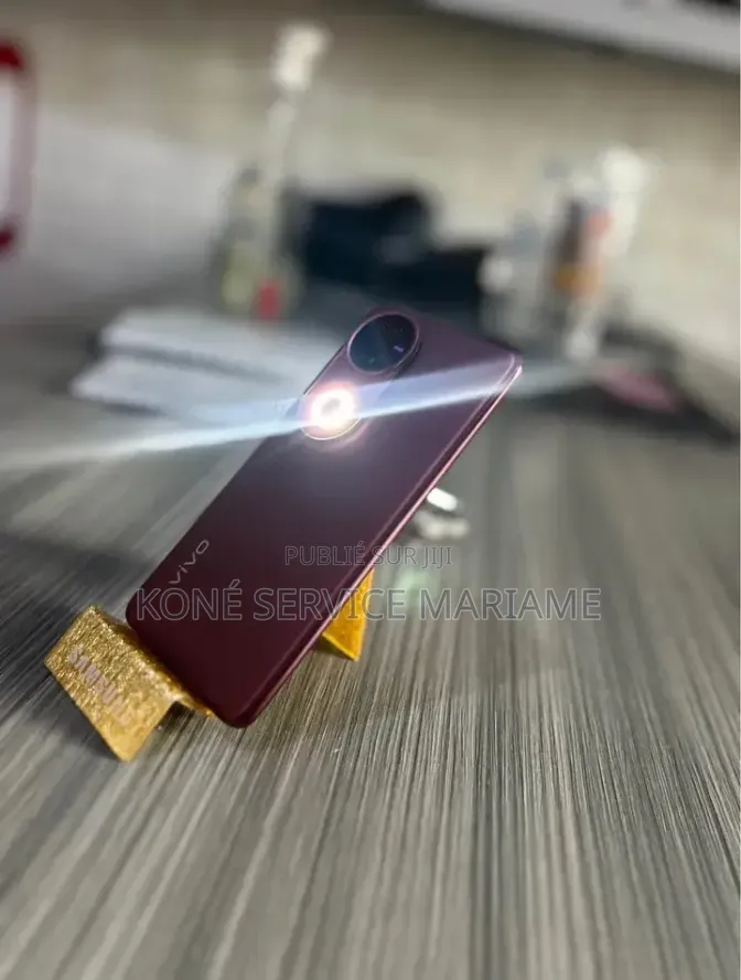 Nouveau Vivo V50 256 GB Rouge