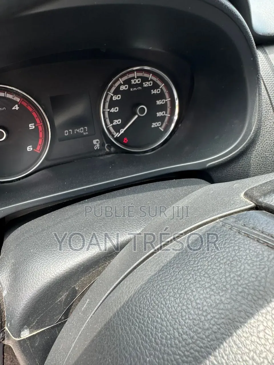 Mitsubishi L200 2022 Gris