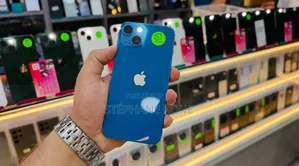 Nouveau Apple iPhone 13 256 GB Argenté