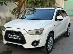 Mitsubishi RVR 2015 Blanc cassé