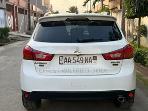 Mitsubishi RVR 2015 Blanc cassé
