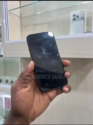 Nouveau Apple iPhone 11 Pro Max 256 GB Gris