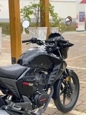 Honda NC700X 2022 Noir