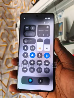 Nouveau Tecno Camon 30 256 GB Noir
