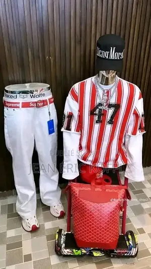 Je Vends Des Vêtements Disponible