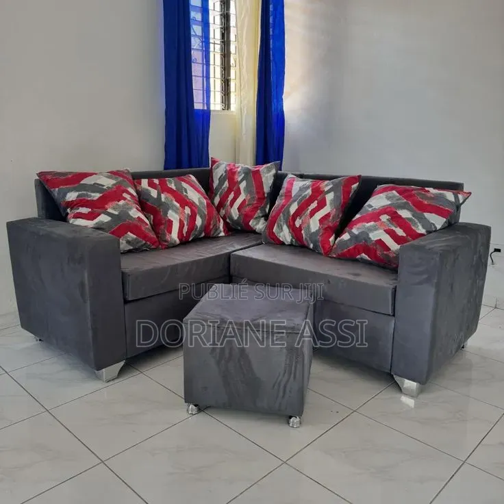 Canapé d'Angle Compact 2 Place + Méridienne Avec Pouf