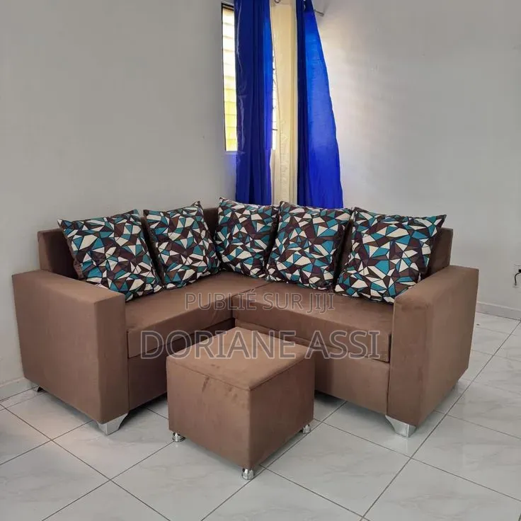 Canapé d'Angle Compact 2 Place + Méridienne Avec Pouf