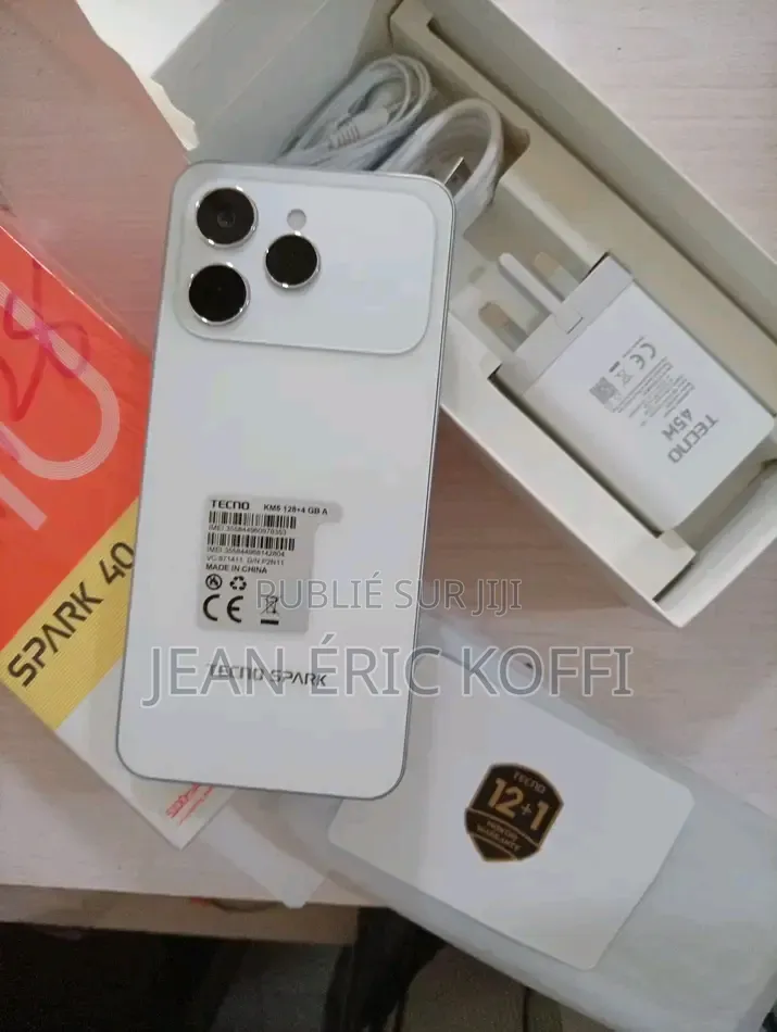 Nouveau Tecno Spark 40 Pro 256 GB Argenté