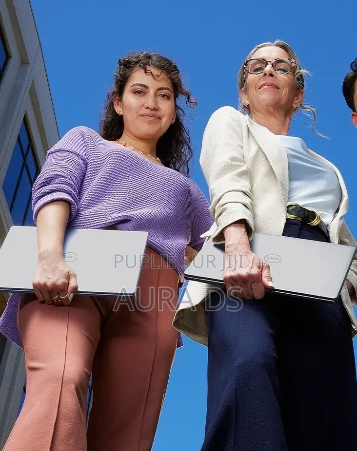 Nouveau Dell Inspiron 14 16GB Qualcomm Snapdragon X Plus SSD 512GB