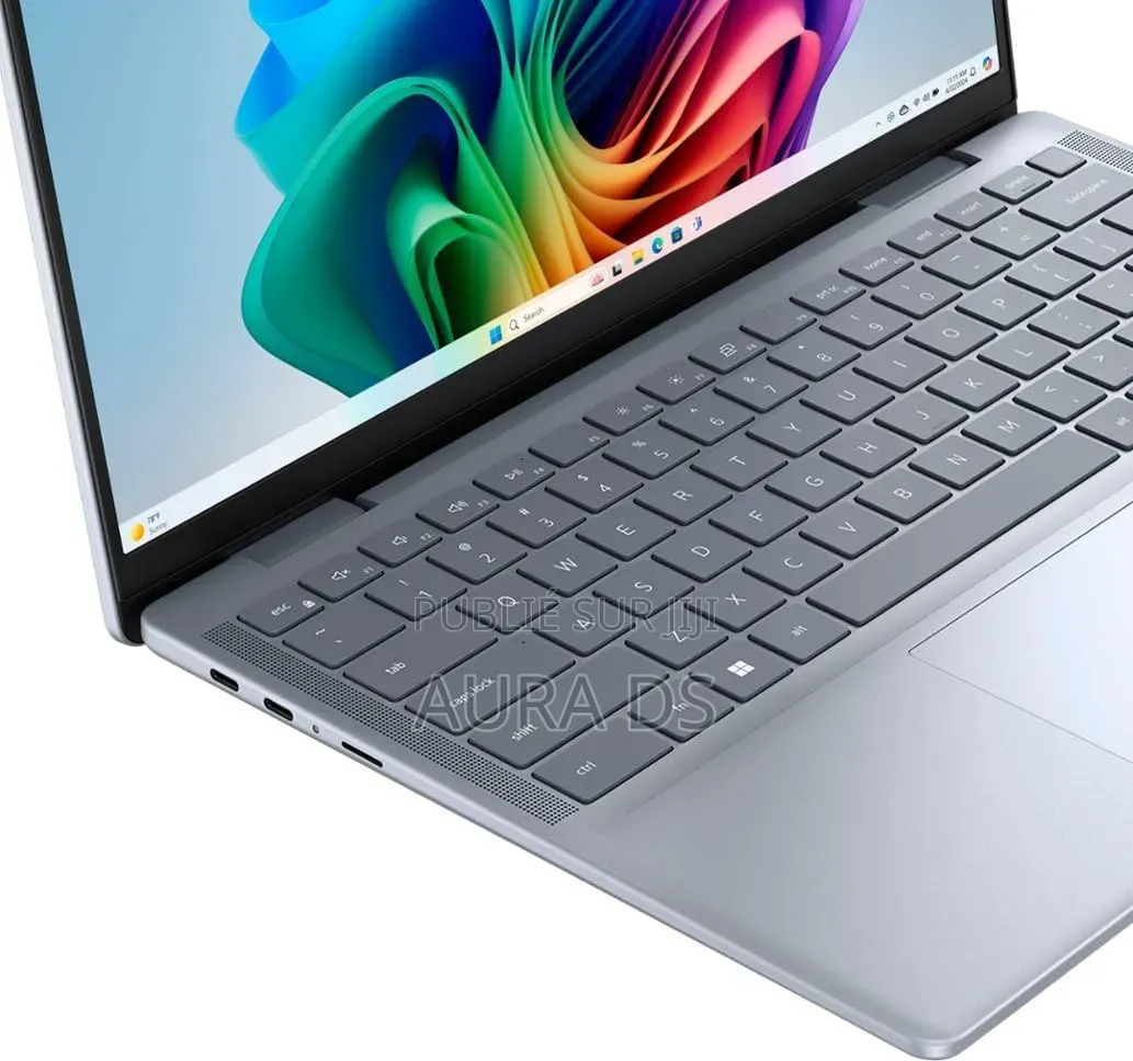 Nouveau Dell Inspiron 14 16GB Qualcomm Snapdragon X Plus SSD 512GB