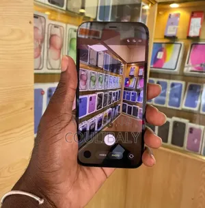 Nouveau Apple iPhone 12 Pro 128 GB Noir