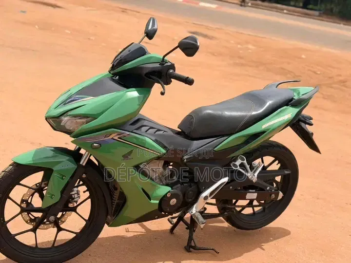 Nouveau Yamaha Autre 2025 Vert