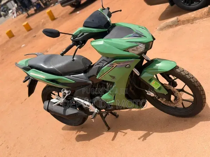 Nouveau Yamaha Autre 2025 Vert