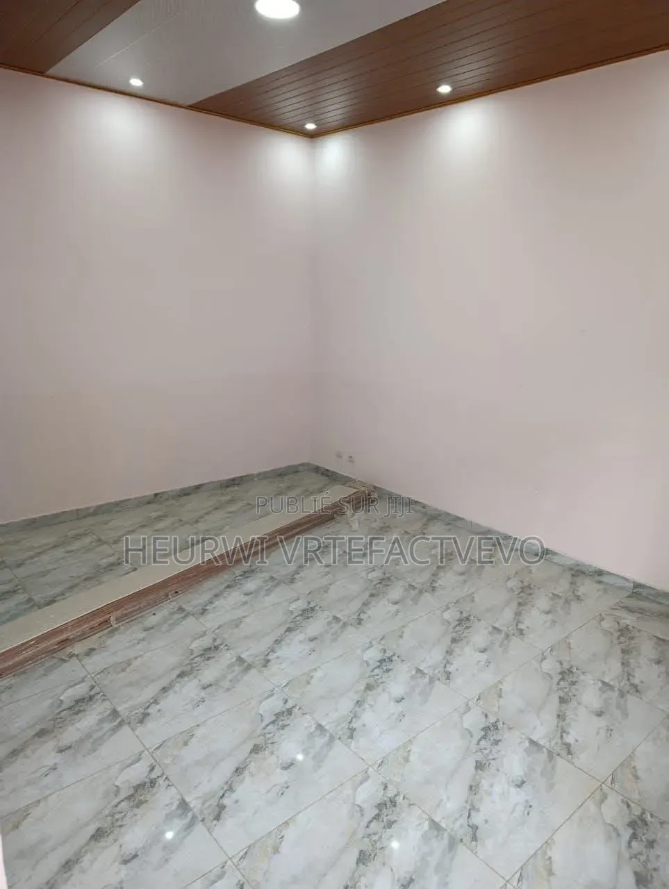 5chbre Duplex dans Angré Pharmacie Des, Cocody à Vendre