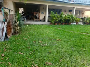4chbre Villa dans Marcory à Vendre