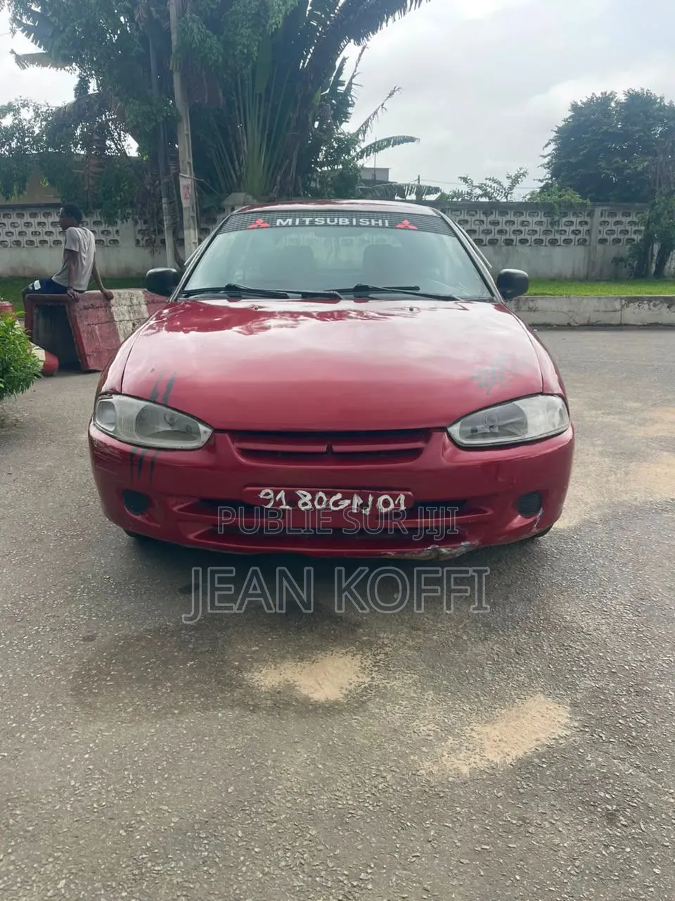 Mitsubishi Colt 2000 Rouge