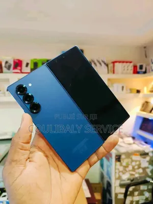 Nouveau Samsung Galaxy Z Fold7 512 GB Autre