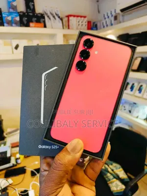 Nouveau Samsung Galaxy S25+ 512 GB Autre