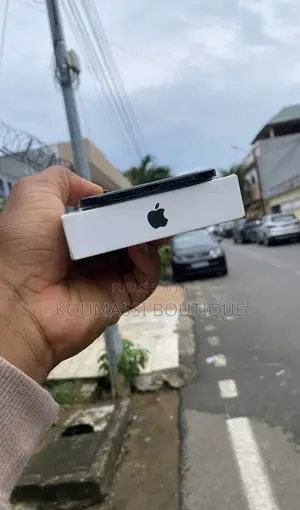 Nouveau Apple iPhone 17e 512 GB Noir