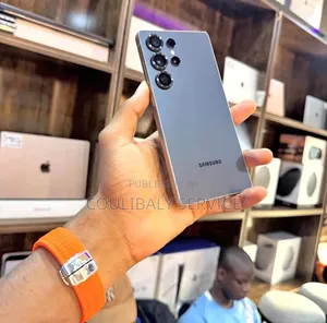 Nouveau Samsung Galaxy S23 Ultra 512 GB Autre