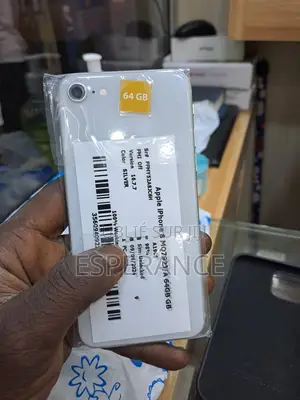 Apple iPhone 8 64 GB Noir