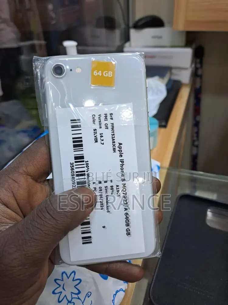 Apple iPhone 8 64 GB Noir