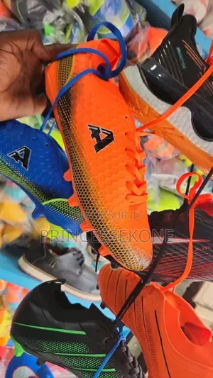 Paire De Magre