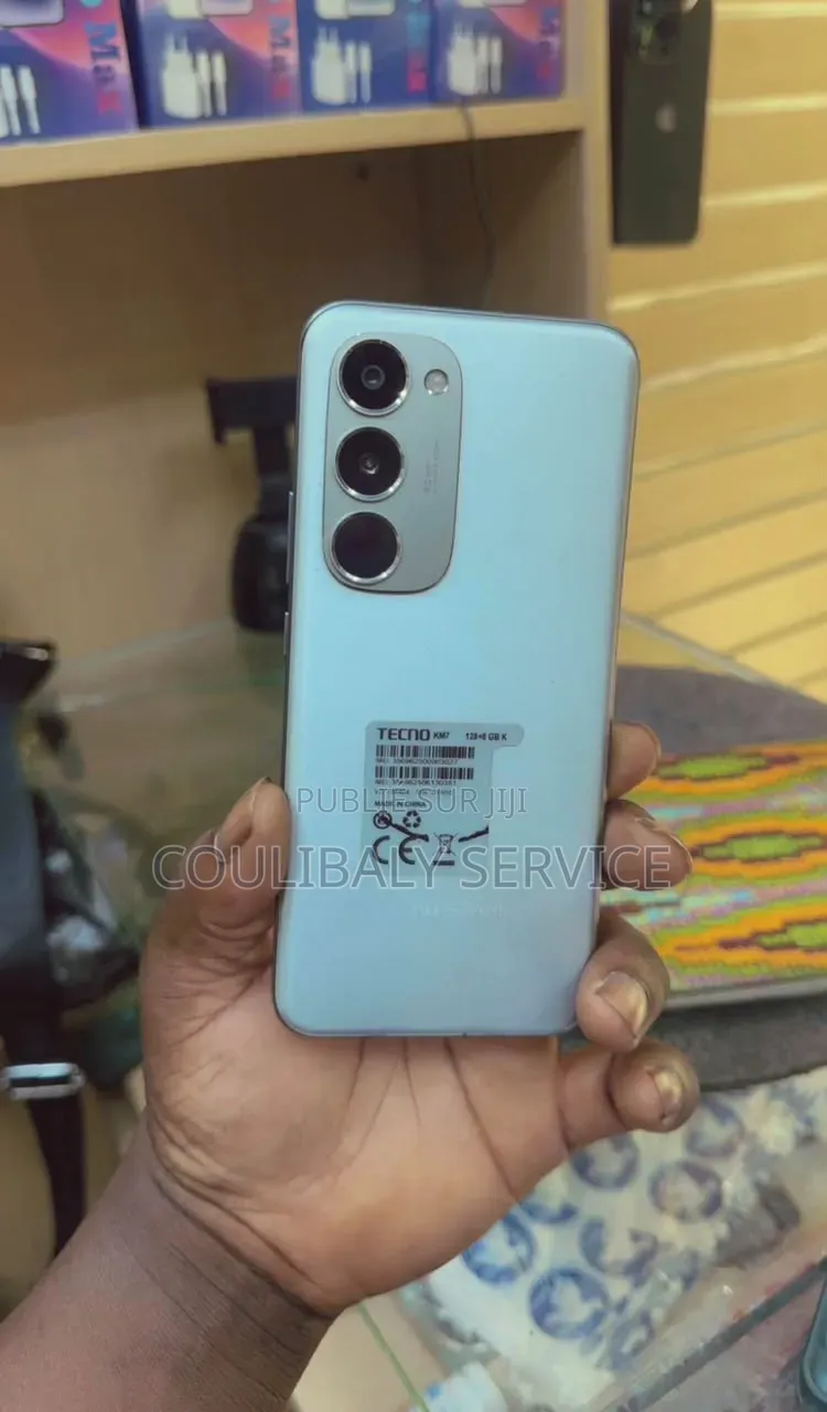 Nouveau Tecno Spark 40 Pro+ 256 GB Autre