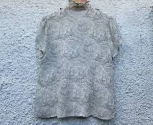 Élégant Chemisier Transparent