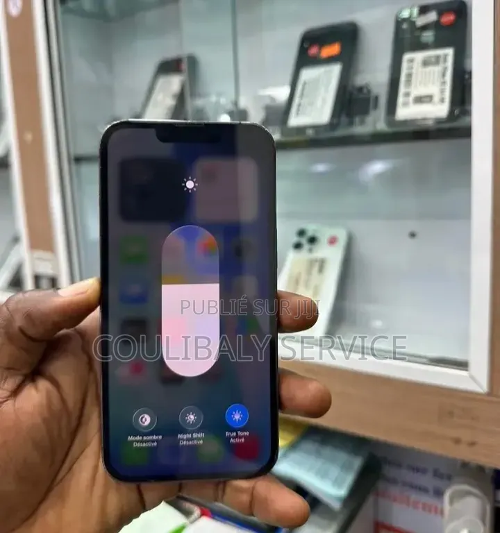 Nouveau Apple iPhone 12 Pro 256 GB Noir