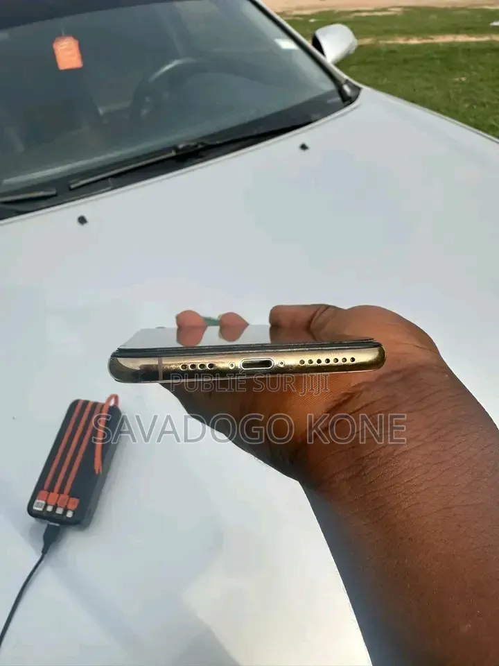 Nouveau Apple iPhone X 256 GB Noir