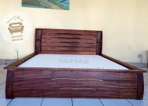 Lit De Bonne Qualité