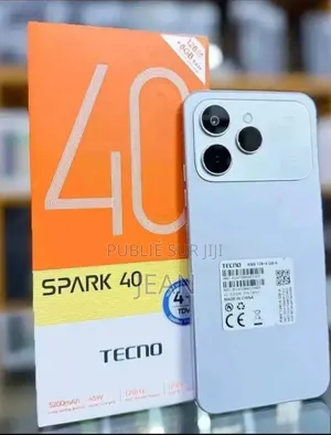 Nouveau Tecno Spark 40 256 GB Blanc