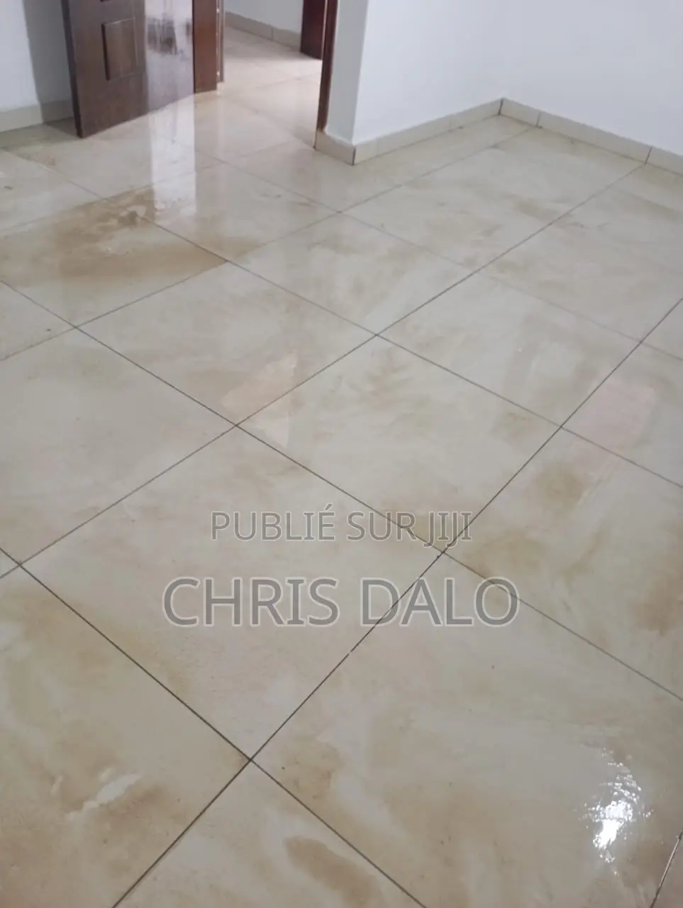 4chbre Duplex dans Entrepreneur Djôlo, Bingerville à Louer