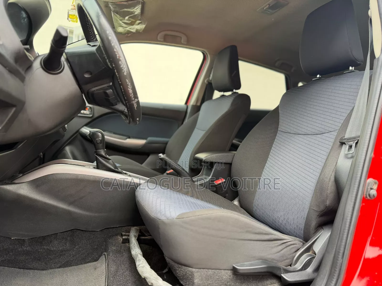Toyota Starlet 2021 Bordeaux
