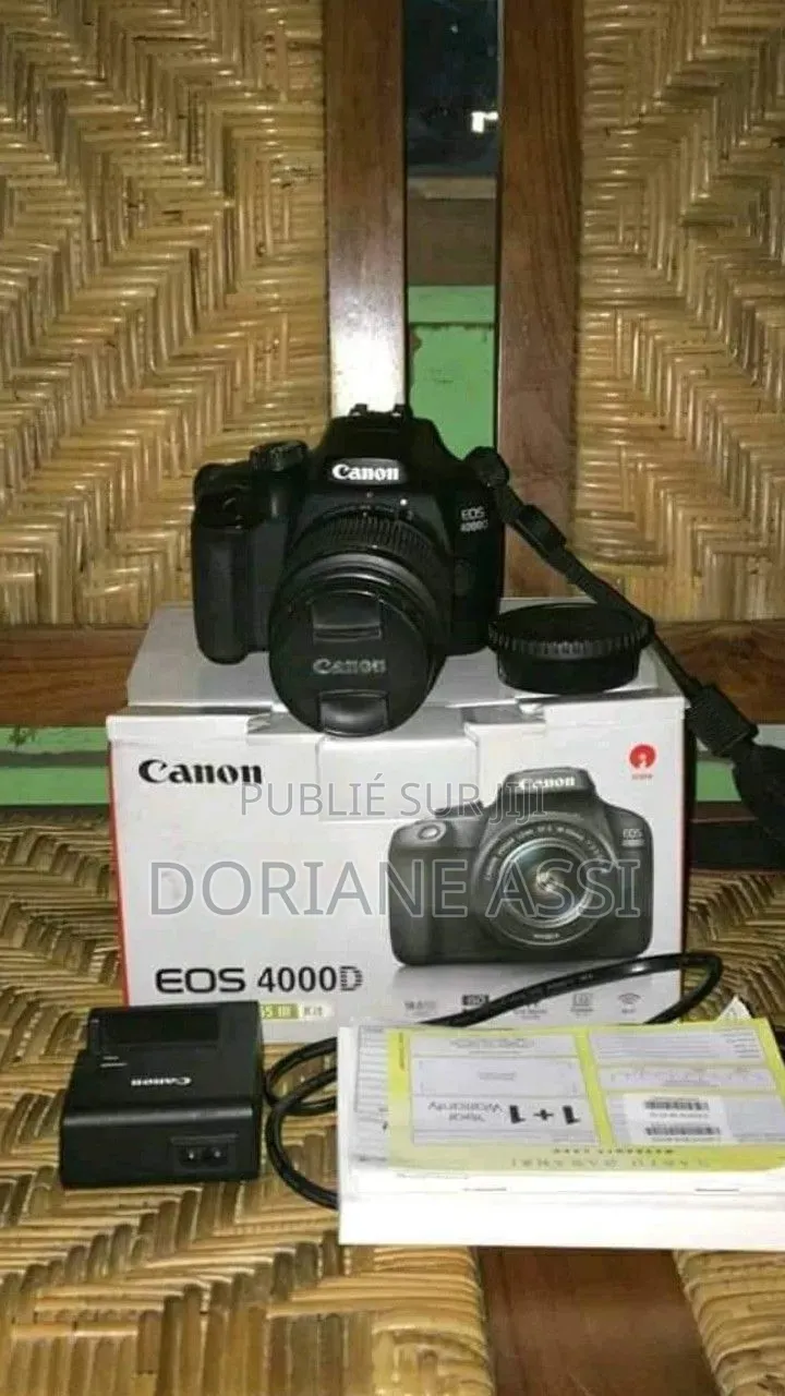 Canon Eos 2000d Avec l'Objectif 18-55mm