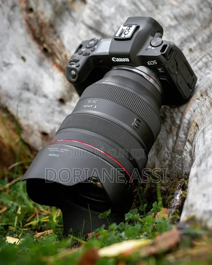 Canon Eos 2000d Avec l'Objectif 18-55mm