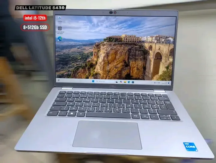 Nouveau HP EliteBook 840 G5 256GB Intel Core i7 HDD 512GB