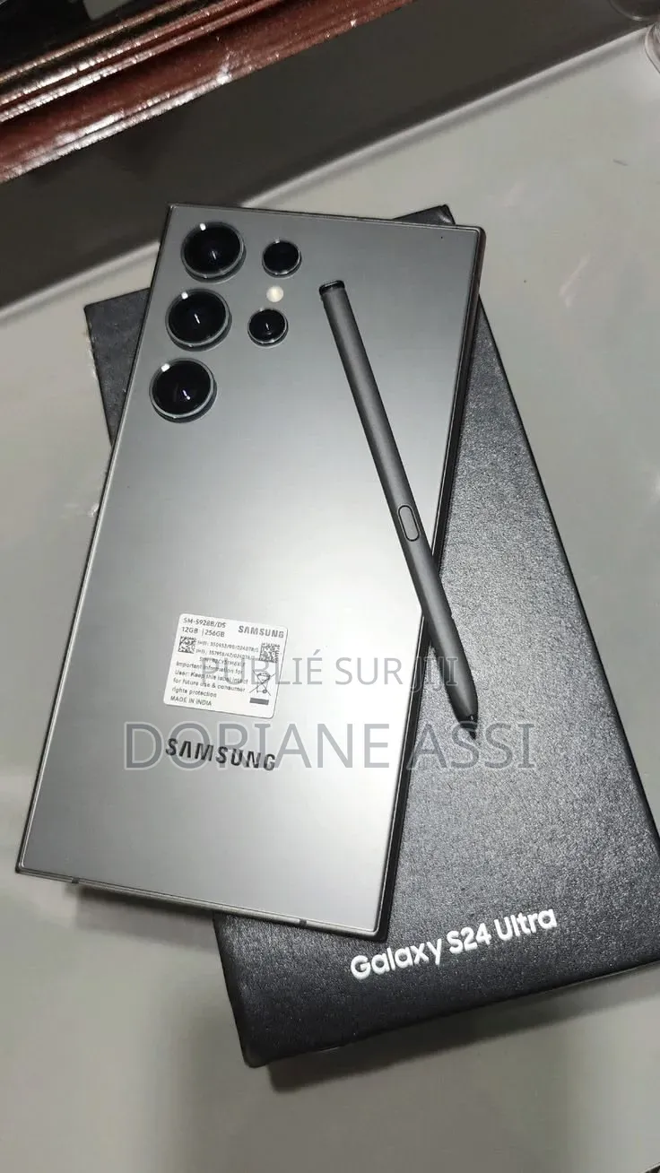 Nouveau Samsung Galaxy S24 Ultra 256 GB Gris