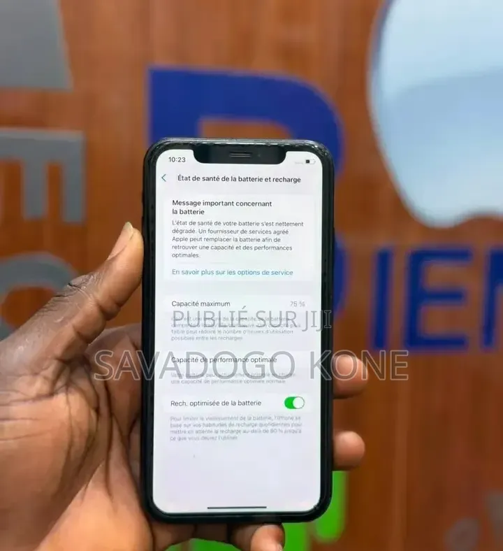 Nouveau Apple iPhone XR 128 GB Noir